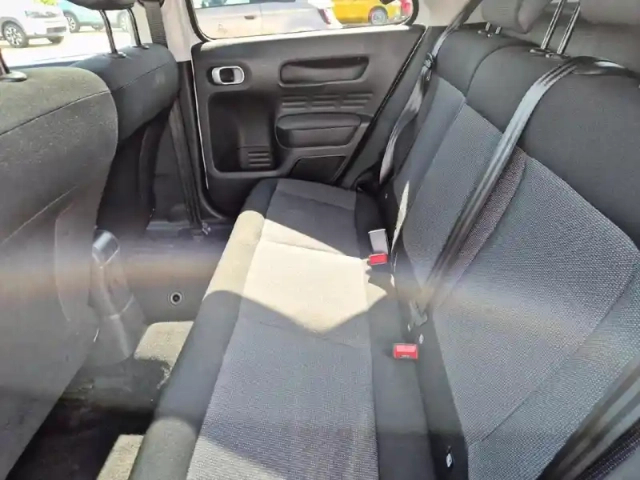 Citroën C4 cactus bluehdi 100 shine — photo 10