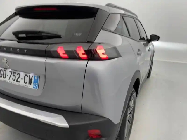 Peugeot 2008 puretech 100 s&amp;s bvm6 — photo 95