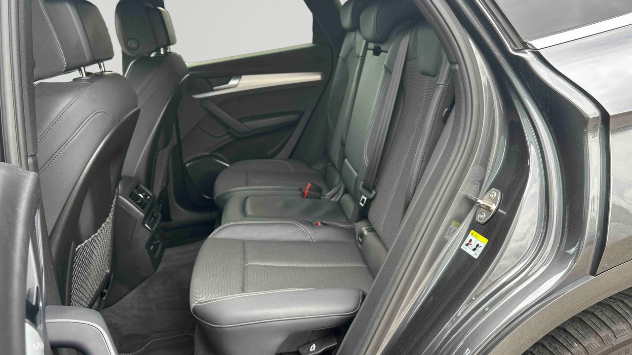 Audi Q5 Sportback 55 TFSIe 367 S tronic 7 Quattro — photo 12
