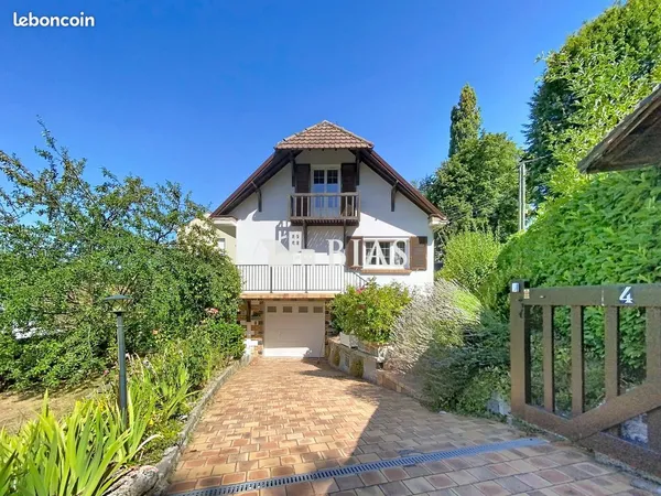 Maison 5 pièces 121 m²