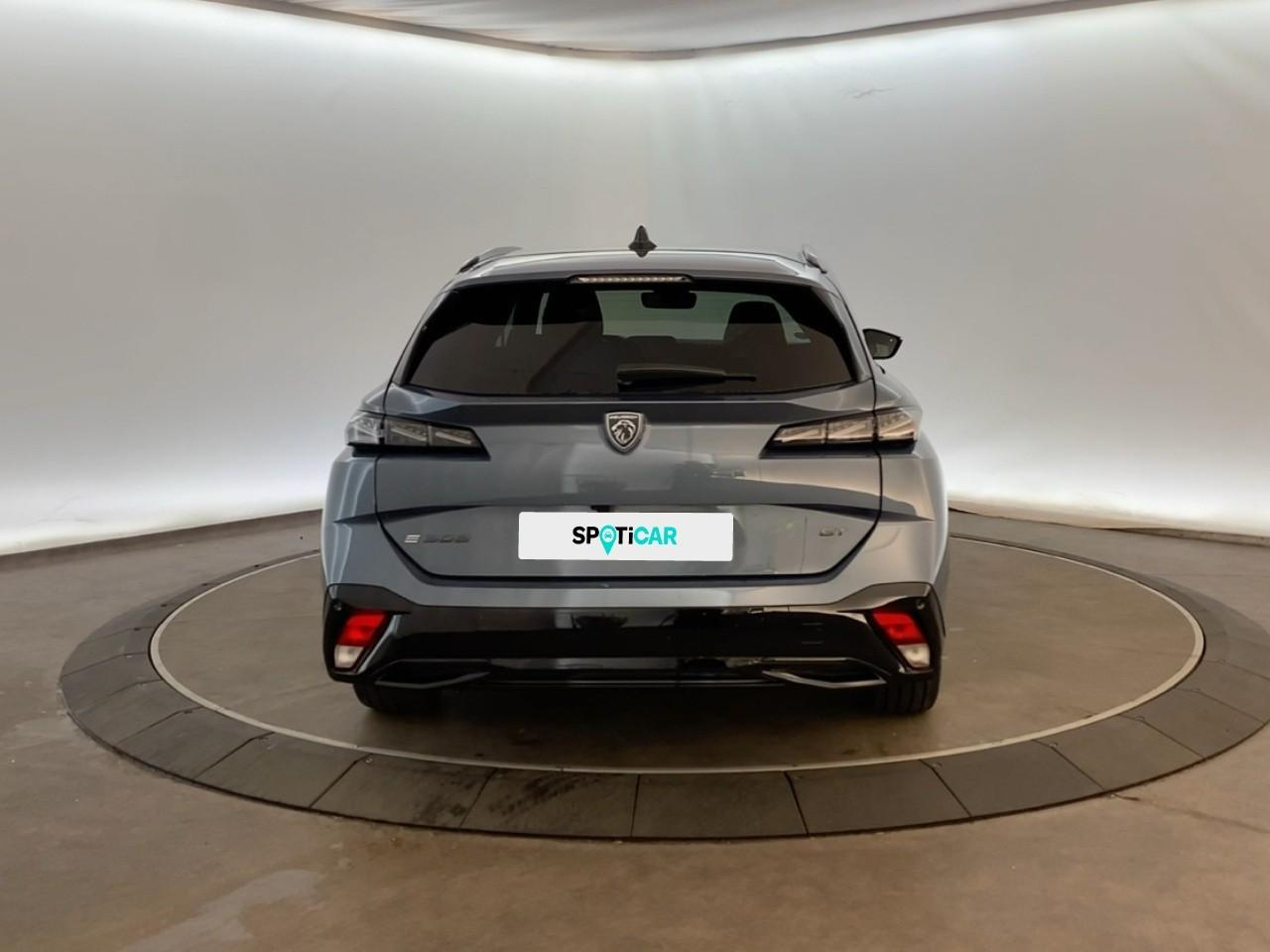 Peugeot 308 sw electrique 55 kwh 156ch gt — photo 5