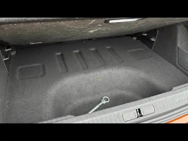 Citroën C4 moteur électrique 136ch (100 kw) feel pack automatique — photo 7
