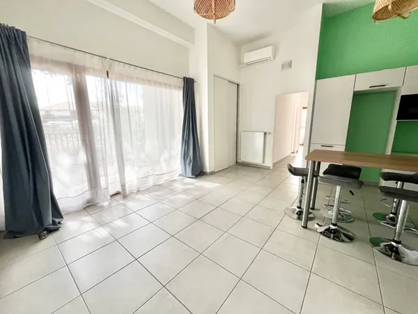 Appartement 4 pièces 77 m²