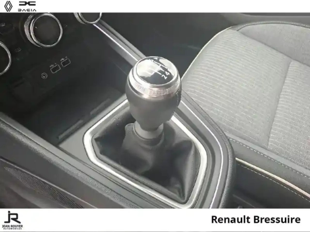 Renault Clio 1.0 tce 90ch techno - 25 — photo 6