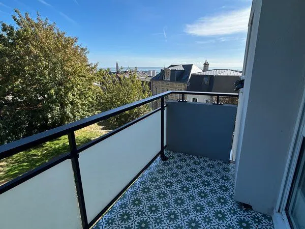 À louer au Havre - T2 meublé de 45,8 m² entièrement rénové à neuf, situé dans une résidence calme, à