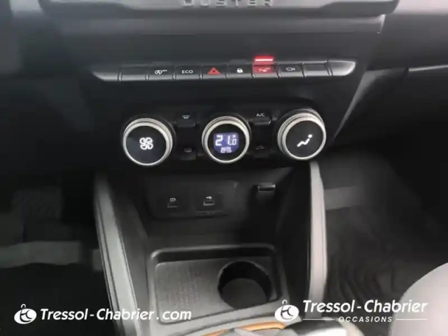 Dacia Duster tce 150 4x2 edc extreme — photo 13