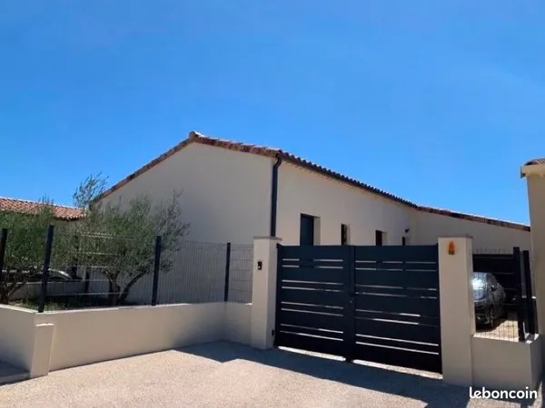 Maison 3 chambres, garage et jardin