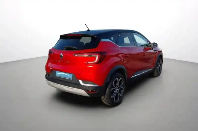 Renault Captur tce 140 edc - 21 — photo 6