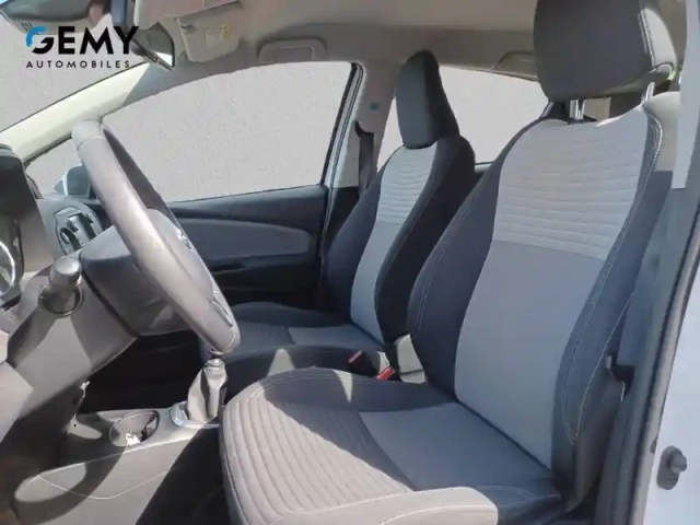 Toyota Yaris 110 vvt-i — photo 9