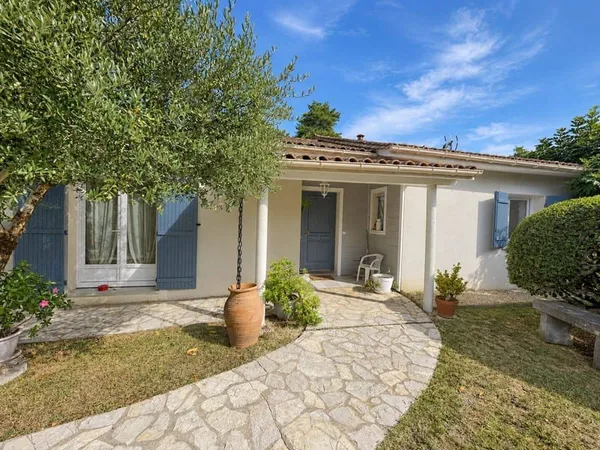 Maison de plain-pied 3 pièces 138 m²