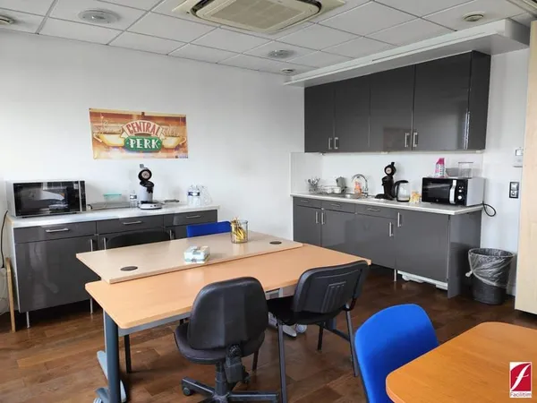 Bureaux 433 m²
