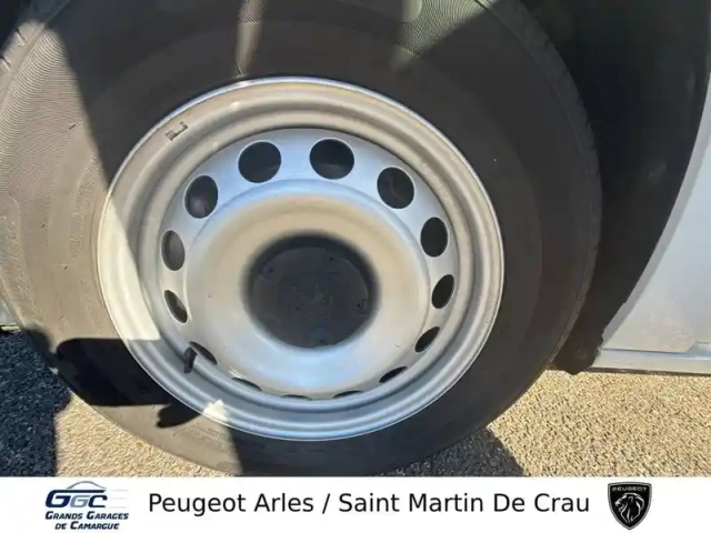 Peugeot Partner e- ca xl 100 kw (136 ch) batterie 50 kwh — photo 13