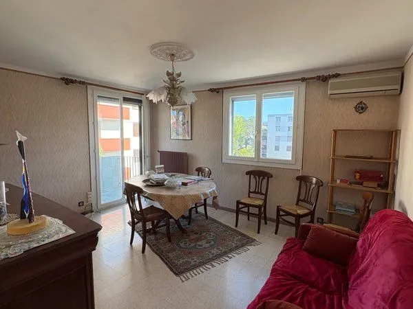 BÉZIERS - Appartement F3 de 60 m² avec GARAGE PRIVÉ, CELLIER et BALCON