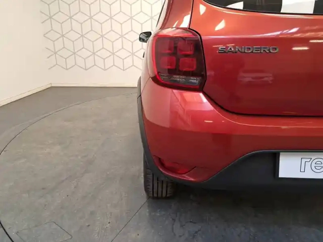 Dacia Sandero sce 75 — photo 51