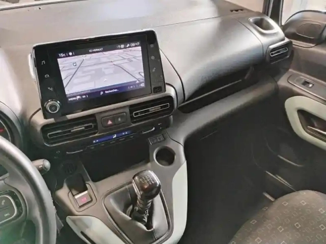 Citroën Berlingo taille m bluehdi 130 s&amp;s bvm6 shine — photo 22