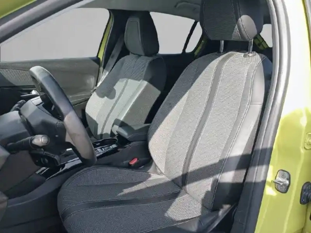 Peugeot 208 puretech 100 s&amp;s bvm6 — photo 37