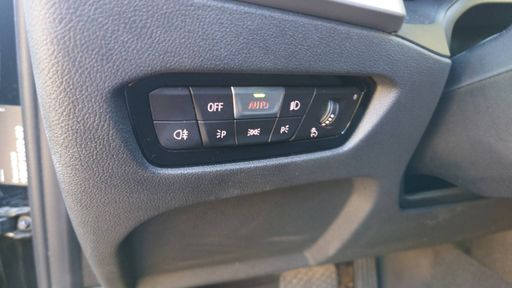 BMW Serie 3 Touring 2.0 320d 190 - Lounge – 2020 – 160000 km – Diesel – Boîte Automatique — photo 20