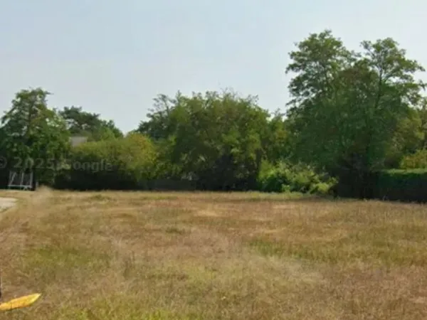 Terrain 1195 m²
