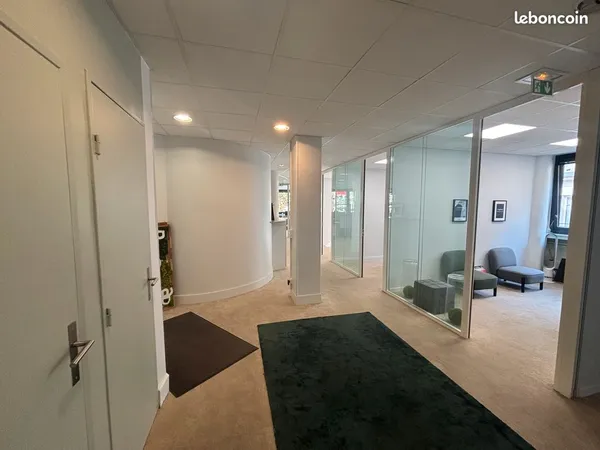 Bureau privé • sous-location