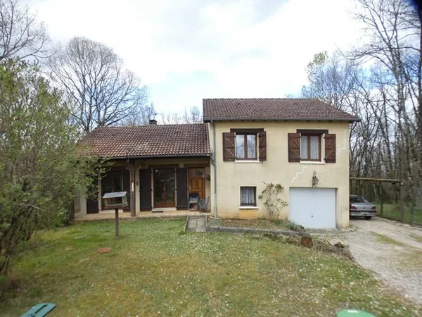 Maison 3 chambres sur les hauteurs de Terrasson Lavilledieu