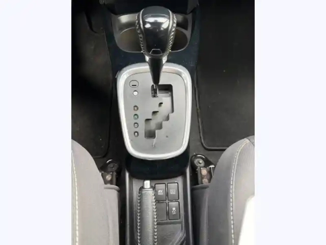 Toyota Yaris 1.5 vvt-i hybrid collection 100h — photo 15