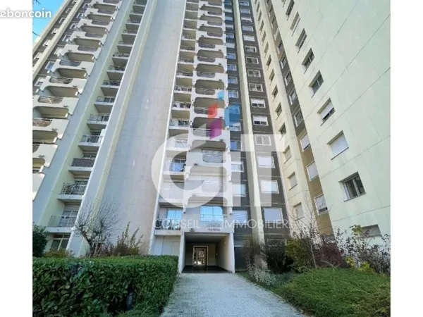 Appartement 5 pièces 96 m²