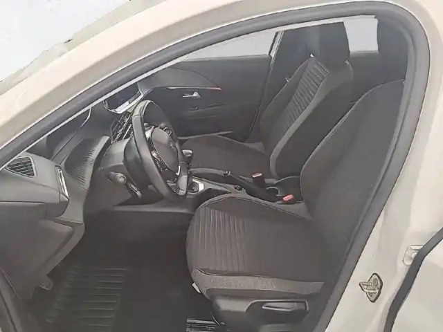 Peugeot 208 puretech 100 s&amp;s bvm6 — photo 11
