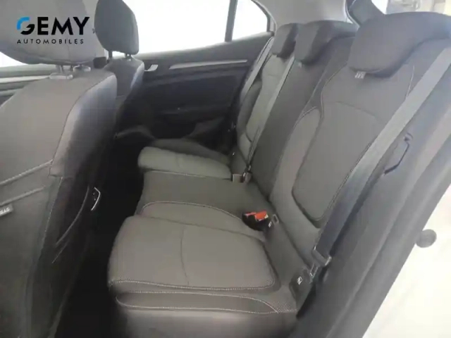 Renault Megane iv berline blue dci 115 edc — photo 25