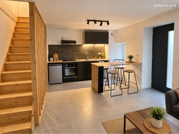 Thiers duplex proche hôpital/Brüggen- Village calme