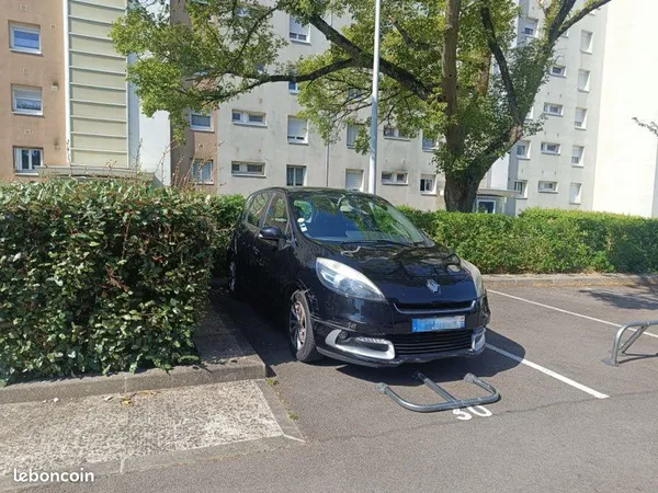 Place de parking proche RER A Noisy/Champs