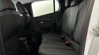 Peugeot 208 1.2 Hybrid 145ch Allure e-DCS6 — photo 13