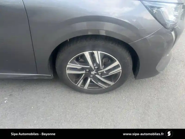 Peugeot 208 puretech 100 s&amp;s bvm6 — photo 13