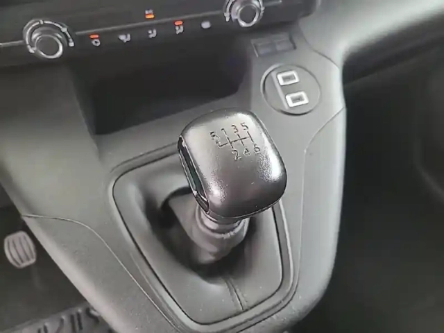 Citroën Berlingo van taille xl 950kg bluehdi 130 s&amp;s bvm6 — photo 74