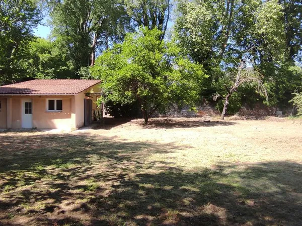 Petite maison dans le Var