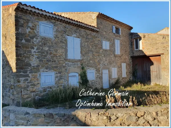 En exclusivité, à vendre à Montbrun des Corbières ; Ensemble composé de 2 maisons en cours de rénova