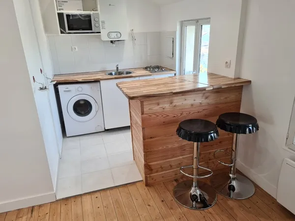 Studio 17 m2 à Villeneuve le Roi
