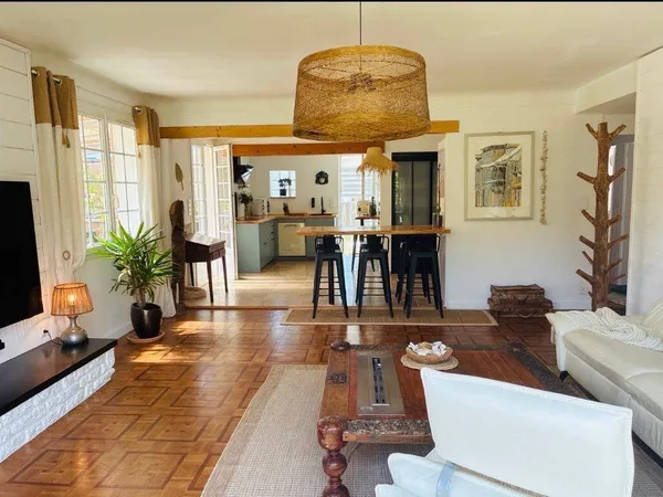 Maison 6 pièces 117 m²