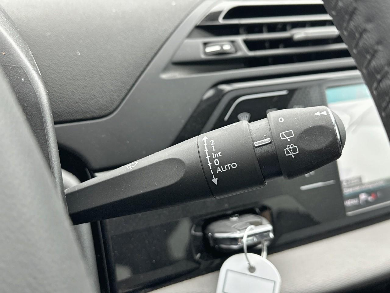 Citroën C4 grand c4 spacetourer puretech 130 s&s bvm6 feel — photo 18