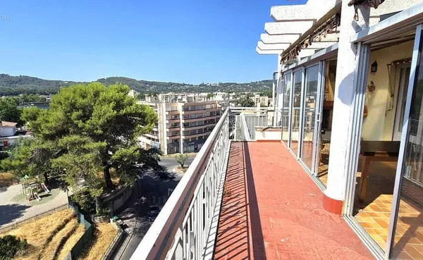 T3 de 78 m2 avec terrasse de 25 m2