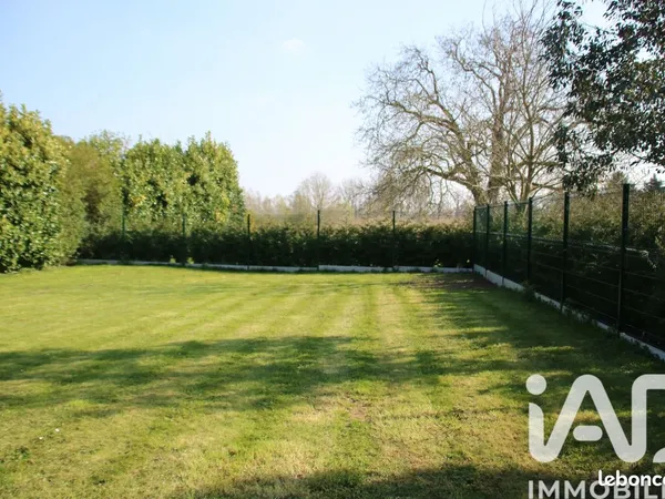Terrain 563 m² Hamel