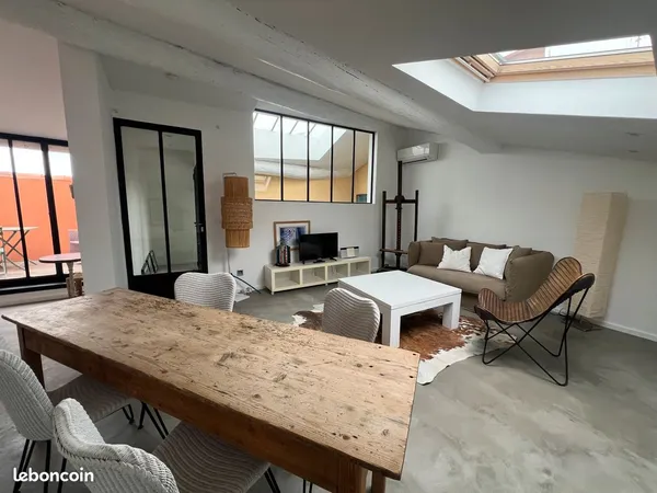Appartement F3 meublé avec terrasse