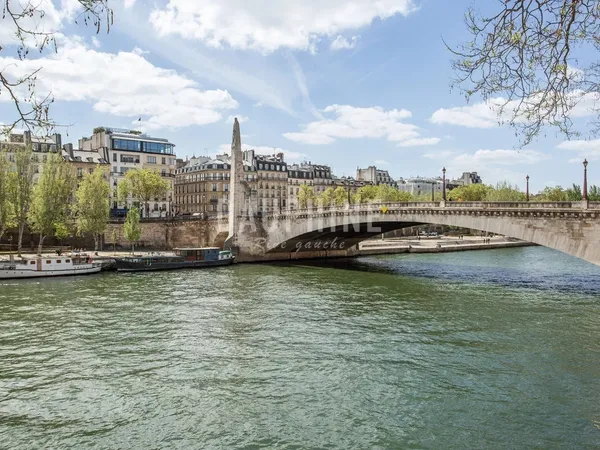 PARIS 4 - ILE SAINT LOUIS
