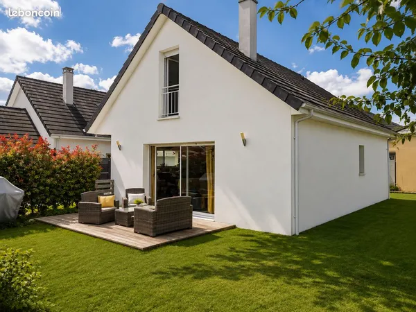 Maison familiale 92 m² avec jardin clôturé - Poey-de-Lescar