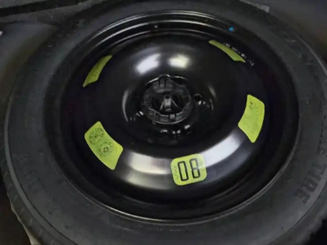 Peugeot 2008 puretech 155 s&amp;s eat8 — photo 21