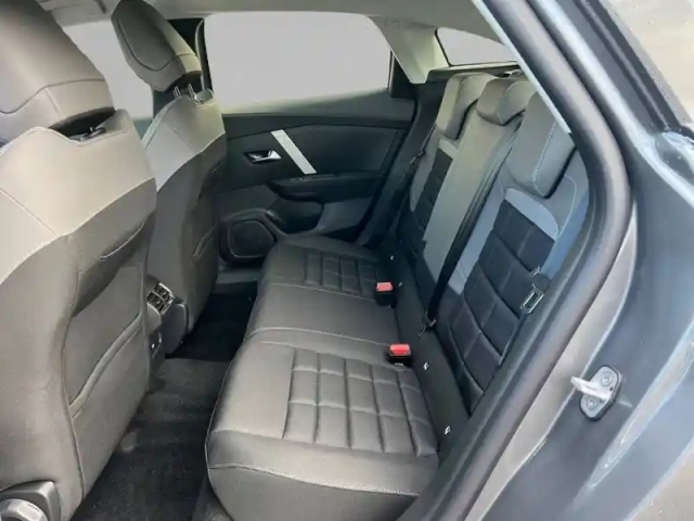 Citroën C4 hybride 145 e-dcs6 — photo 12