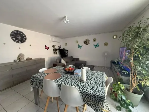 Appartement 2 pièces 84 m²