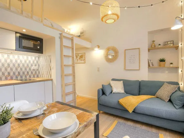 Studio 1 pièce 17 m²