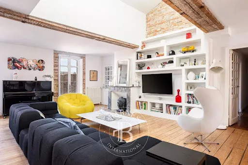 Appartement 5 pièces 240 m²