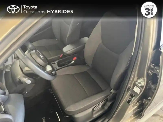 Toyota Yaris 116h design 5p my21 — photo 11
