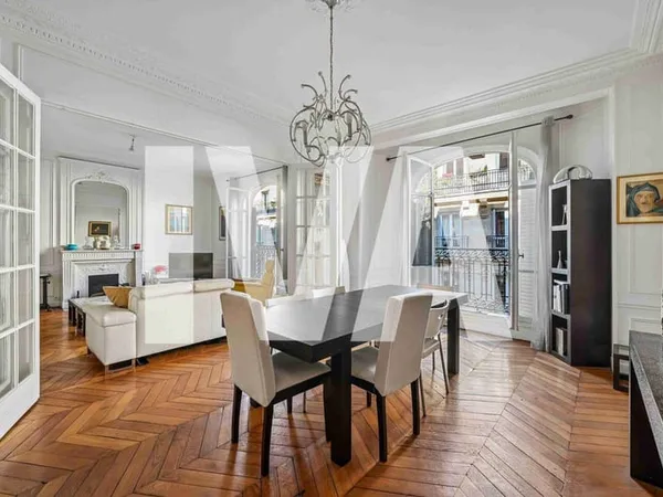 Appartement 4 pièces 108 m²